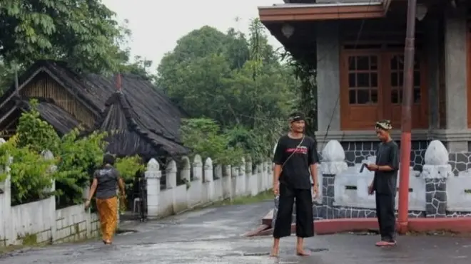 Penghayat Sunda Wiwitan di Kampung Cigugur, Kuningan Jawa Barat.