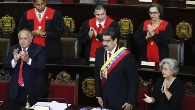 Maduro habló durante una sesión en la sede del Tribunal Supremo de Justicia en Caracas.