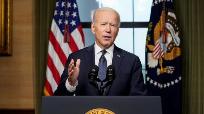 جو بایدن، رئیس‌جمهوری آمریکا: ما نمی‌توانیم چرخه تمدید یا گسترش حضور نظامی خود را در افغانستان به امید ایجاد شرایط ایده‌آل ادامه دهیم