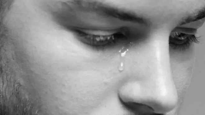 Chris Hughes with tears wey dey comot for im eye