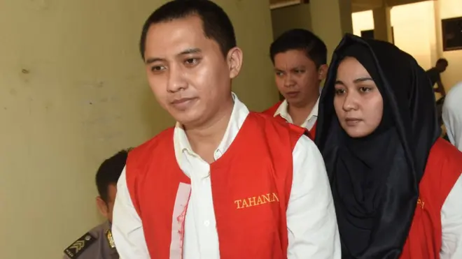 pasangan suami-istri, Andika Surachman dan Anniesa Hasibuan, merupakan pimpinan agen perjalanan First Travel.
