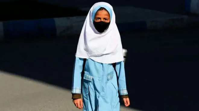 دانش‌آموزان دختر