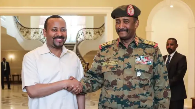 Hogganaa waraanaa waliin