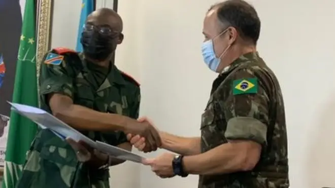 Umugaba w'ingabo za DR Congo n'umugaba w'iza MONUSCO bamaze gusinya amasezerano y'imikoranire mu bitero biri gukorwa na FARDC na UPDF