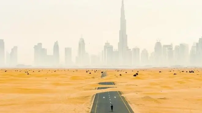 كيف تتصدى دبي لصحاريها الزاحفة؟
