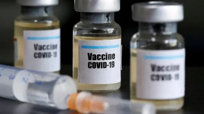 أكسفورد تستأنف تجارب لقاحها بعد تعليقها