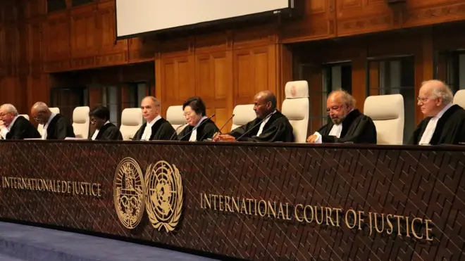 နိုင်ငံတကာတရားရုံး (ICJ) ဟာ နိုင်ငံအချင်းချင်းကြား ဖြစ်တဲ့ အငြင်းပွားမှုတွေကို ဖြေရှင်းပေးရတဲ့ ကုလသမဂ္ဂရဲ့ အဓိက တရားရေးအဖွဲ့အစည်းလည်း ဖြစ်ပါတယ်။