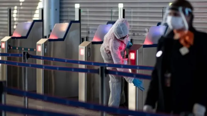 Парижский аэропорт