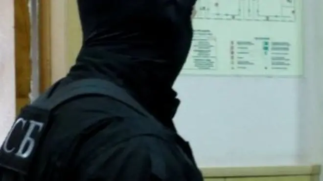 FSB, Sovyet dönemi istihbarat örgütü KGB'nin devamı niteliğinde.