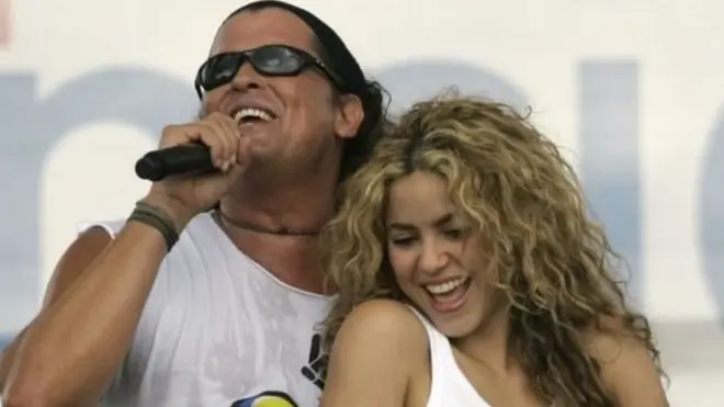 شاكيرا وكارلوس فيفز