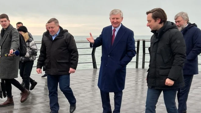 Рінат Ахметов у Маріуполі