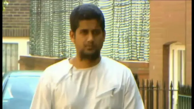 IS動画の覆面男とみられる英国人　過激思想を臆せず主張