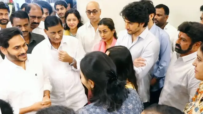 కృష్ణ కుటుంబాన్ని పరామర్శించిన జగన్