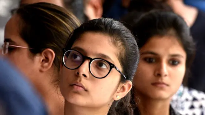 પ્રતીકાત્મક તસવીર