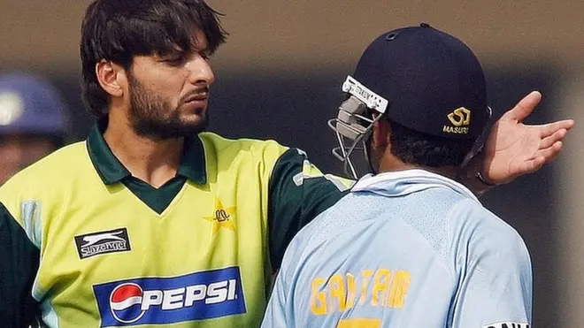 शाहिद अफ़रीदी और गौतम गंभीर