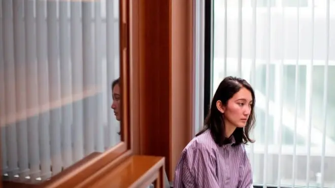 ชิโอริ อิโตะ กล่าวหาว่านักข่าวชื่อดังข่มขืนเธอ เมื่อปี 2015 เธอเป็นหนึ่งในผู้หญิงคนแรก ๆ ที่ออกมาพูดถึงการล่วงละเมิดทางเพศในสังคมญี่ปุ่น