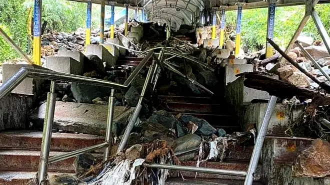 తిరుమల శ్రీవారి మెట్ల మార్గం