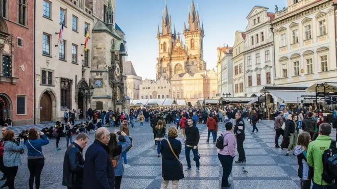 Praga está entre as cidades mais turísticas do mundo