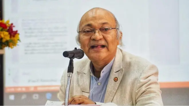 ชัยวัฒน์ สถาอานันท์ กีรตยาจารย์แห่งมหาวิทยาลัยธรรมศาสตร์ นำเสนอแนวคิด "รัฐอากาศยาน"