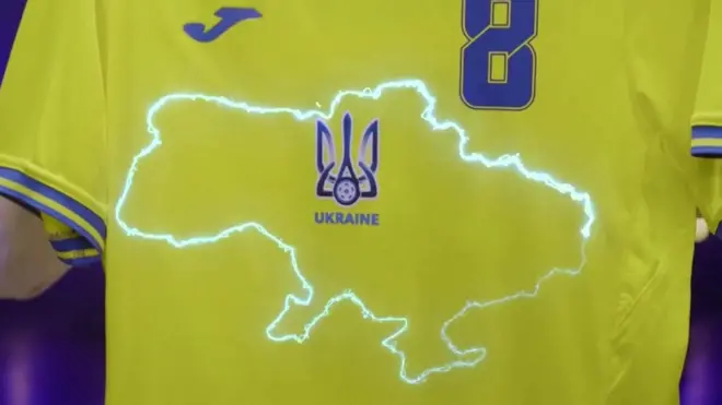 Ukraine's shirt is emblazoned with a map showing Russian-annexed Crimea
