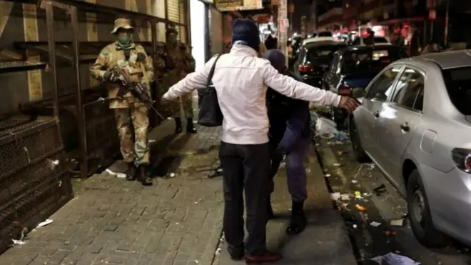 Certains pays africains ont commencé à assouplir les restrictions