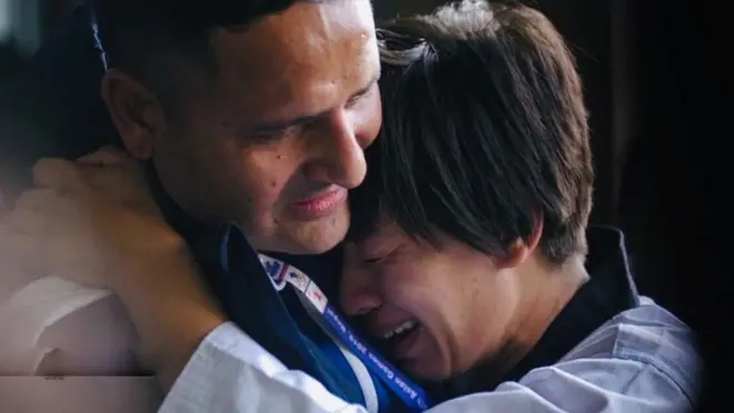 दीपक आयशा