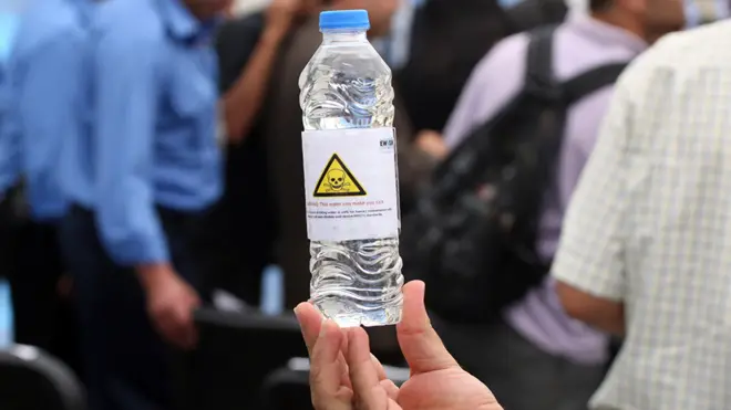 પાણીની બોટલ