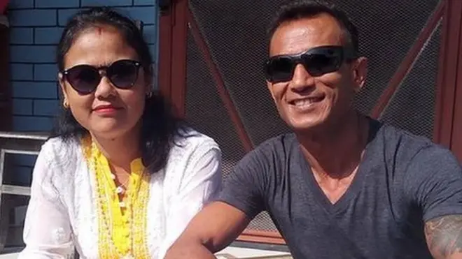 गोपाल श्रेष्ठ र श्रीमती