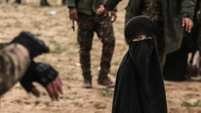 نام نہاد دولت اسلامیہ کے گڑھ ختم ہونے کے بعد جنگجوؤں کے بچے بھی کیمپوں میں پھنسے ہوئے ہیں