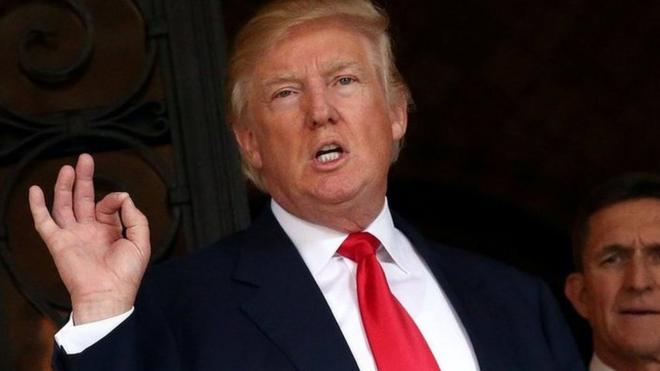 Donald Trump e Michael Flynnaposta menos de 3 gols2016