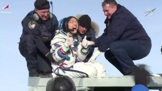 أمضت كوش 328 يوماً في محطة الفضاء الدولية ISS