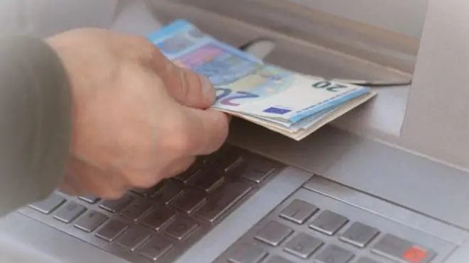 ان واقعات سے متاثر ہونے والے ممالک میں آرمینیا، بلغاریہ، ایسٹونیا، نیدرلینڈز، پولینڈ، روس، سپین اور برطانیہ شامل ہیں۔