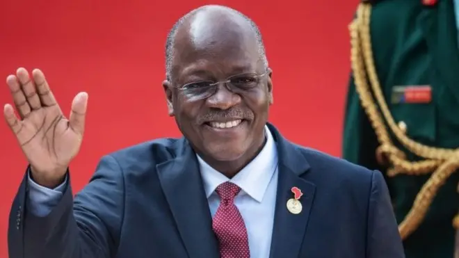 Mr Magufuli praised worshippers for not wearing masks and gloves