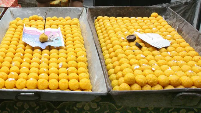 بنگال اپنی مٹھائیوں کے لیے دنیا بھر میں معروف ہے لیکن سیتابھوگ نامی مٹھائی بردوان کی دین ہے