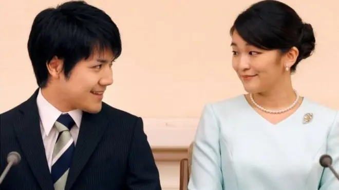Princess Mako na di eldest grandchild of di Japan Emperor
