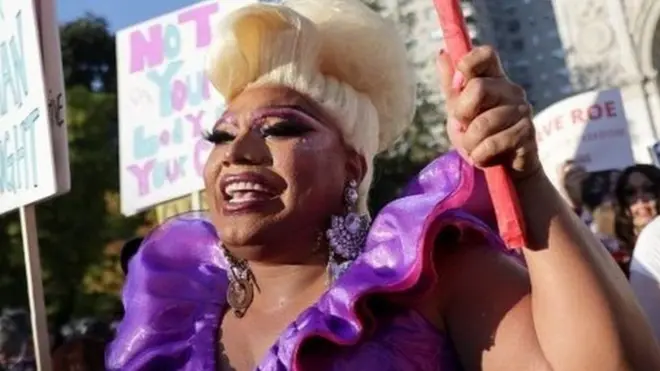 सालाना वीमेंस मार्च आयोजित करने वाले लोग इस मार्च के आयोजक हैं