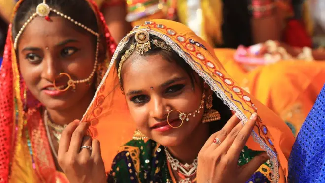 గిరిజనులు