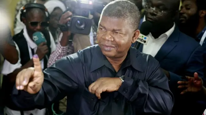 La victoire de l'ancien ministre de la défense, Joao Lourenço, candidat du pouvoir, est contesté par l'opposition.