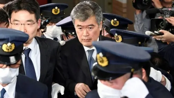 Міністр відкидає всі звинувачення