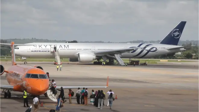 The Boeing 777 was carrying 459 passengers when it was forced to land