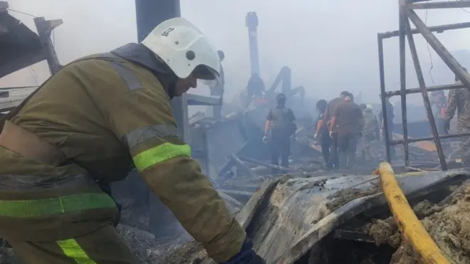 пожежа тц амстор