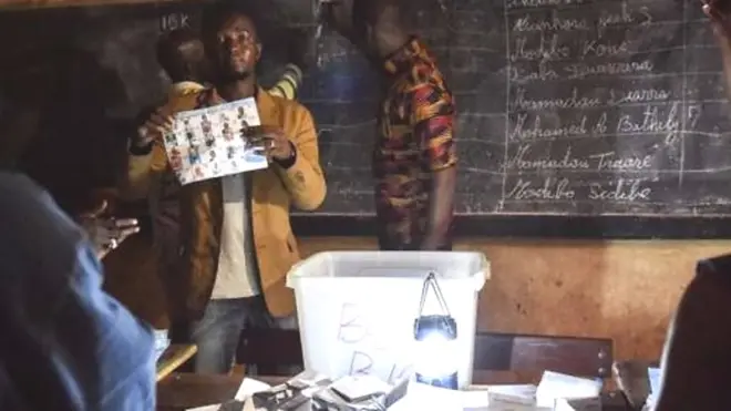 Dans l'attente des résultats de la présidentielle au Mali