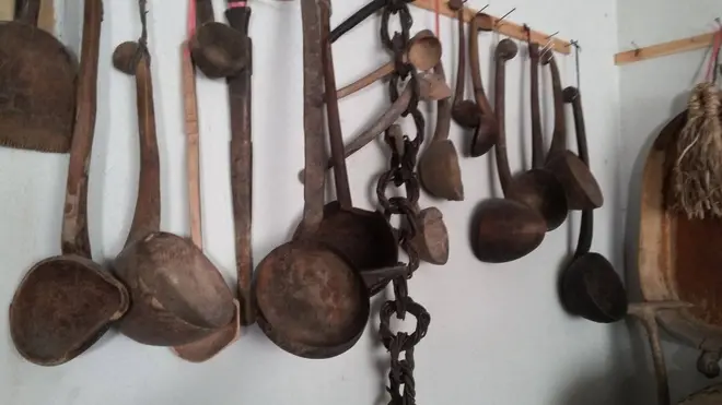 د اخلي پخلي لوښي