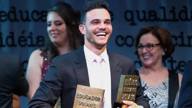 Em cinco anos dando aulas na rede estadual do Espírito Santo para alunos do ensino fundamental e médio, Wemerson Nogueira acumula prêmios pelos projetos educativos que desenvolveu