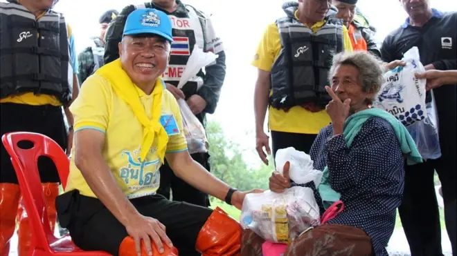 พล.อ. ณัฐพลบอกว่าเขาเข้าใจชาวบ้านเพราะเกิดเป็นลูกชาวบ้าน