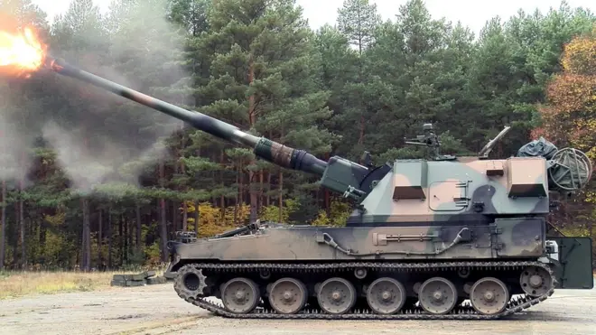 Польська самохідна 155-мм артилерійська установка Krab може стане основою для української "Богдани?" Фото з сайту виробника - Huta Stalowa Wola