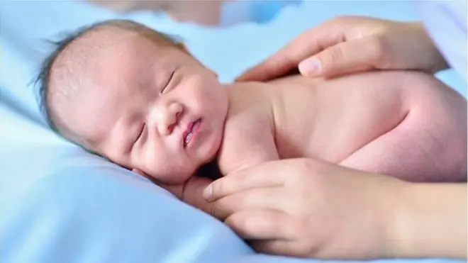 Araşdırmada iştirak edən körpələrin beynində ağrı fəaliyyət 40%i daha az olub