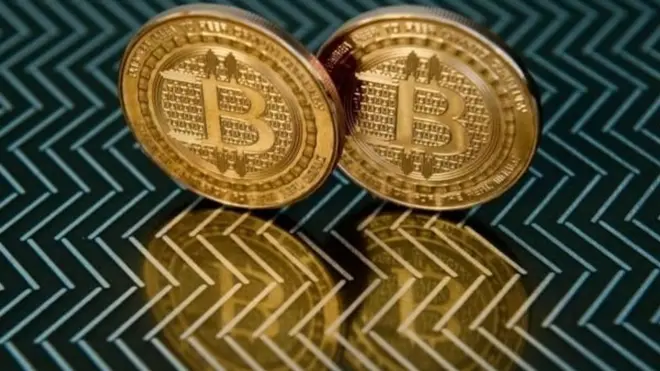 İlin əvvəlində dəyəri min dollar olan Bitkoin hazırda 16 min dollara qalxıb