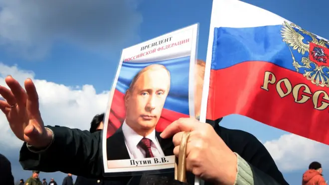 В выходные во многих российских городах и в Крыму прошли празднования в честь годовщины присоединения Крыма