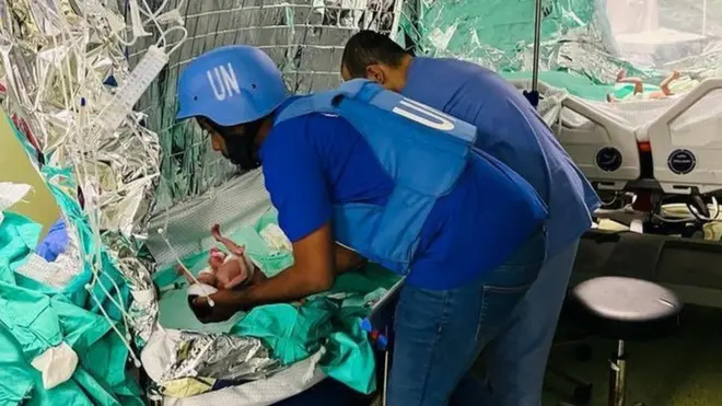 Babies being evacuated from al-Shifa Hospial in Gaza City